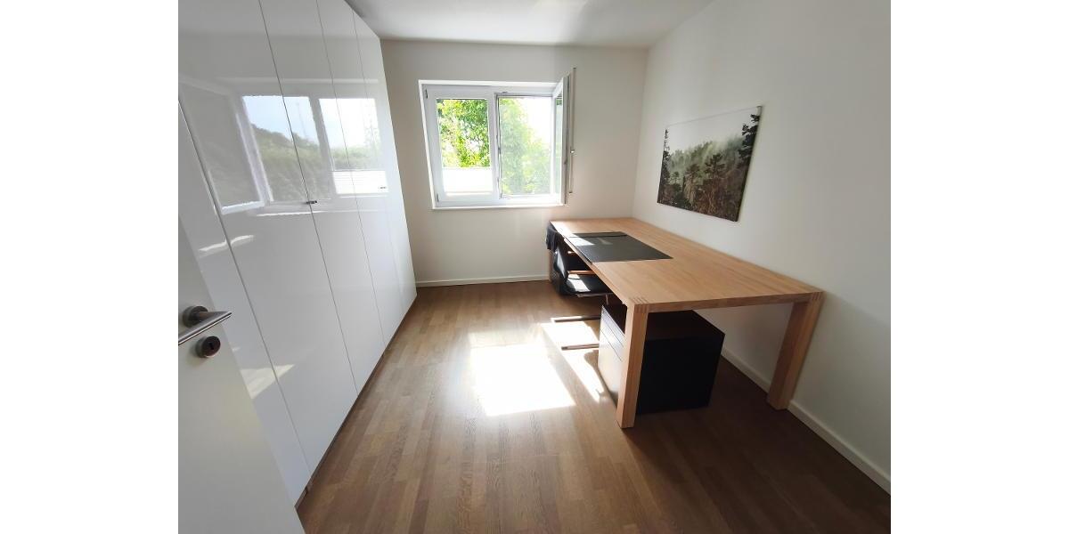 Gäste- /Arbeitszimmer Bild 1