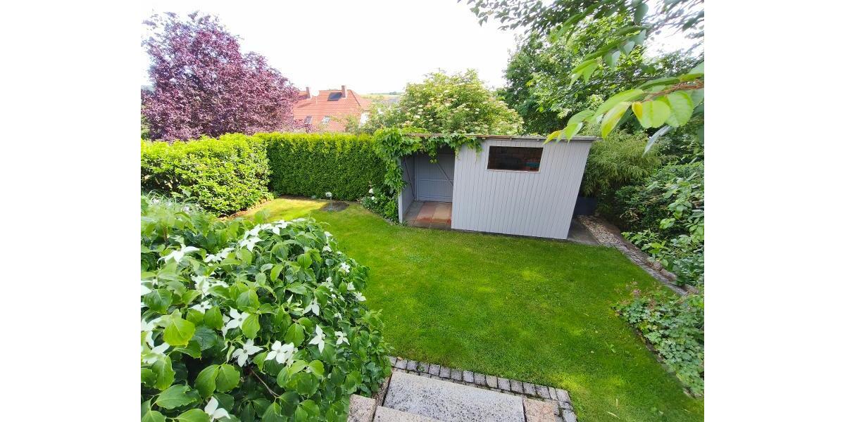 Terrasse und Garten Bild 7
